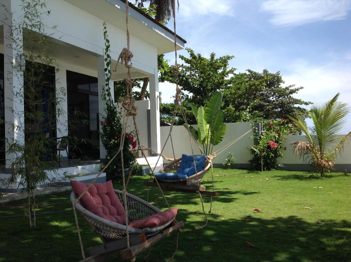 Dimiao Bamboobeachvilla1 Ac New Oceanfront Pool Sunsetview Garden Kitchen Satellite Starlink Wi-Fi מראה חיצוני תמונה
