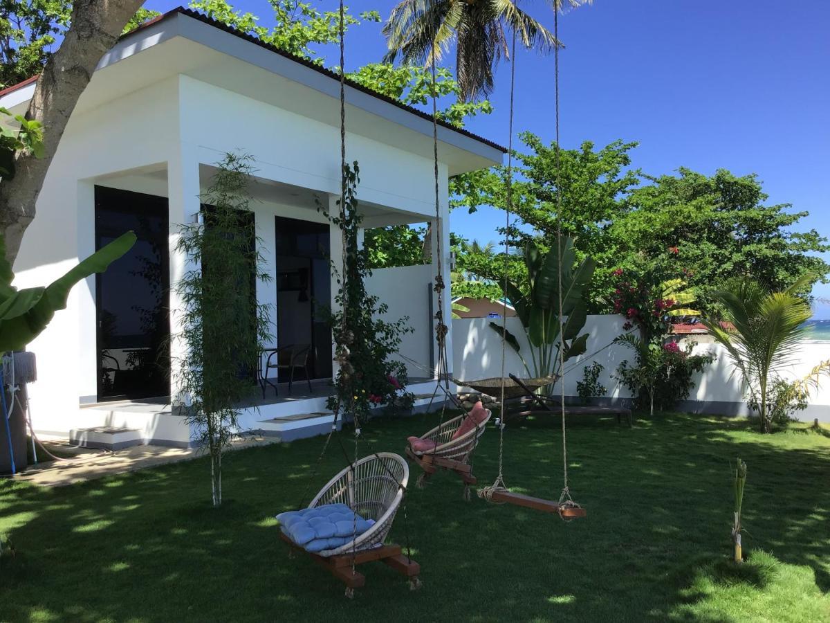 Dimiao Bamboobeachvilla1 Ac New Oceanfront Pool Sunsetview Garden Kitchen Satellite Starlink Wi-Fi מראה חיצוני תמונה