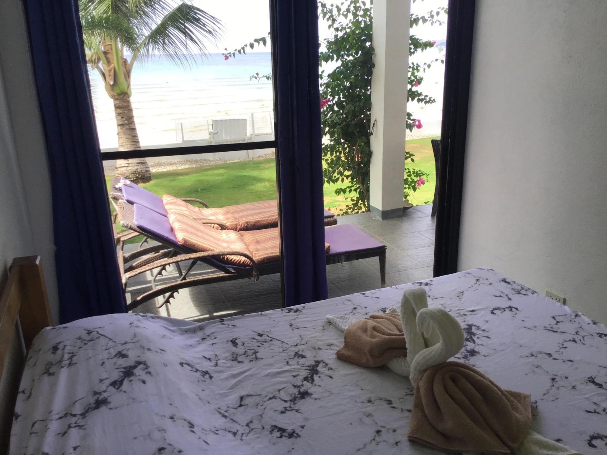 Dimiao Bamboobeachvilla1 Ac New Oceanfront Pool Sunsetview Garden Kitchen Satellite Starlink Wi-Fi מראה חיצוני תמונה
